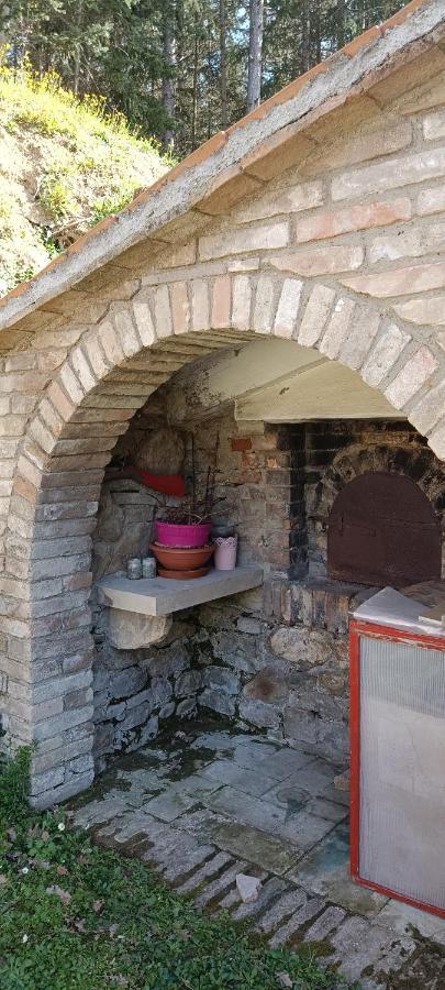 Casale La Pineta Apartment Mombaroccio Luaran gambar